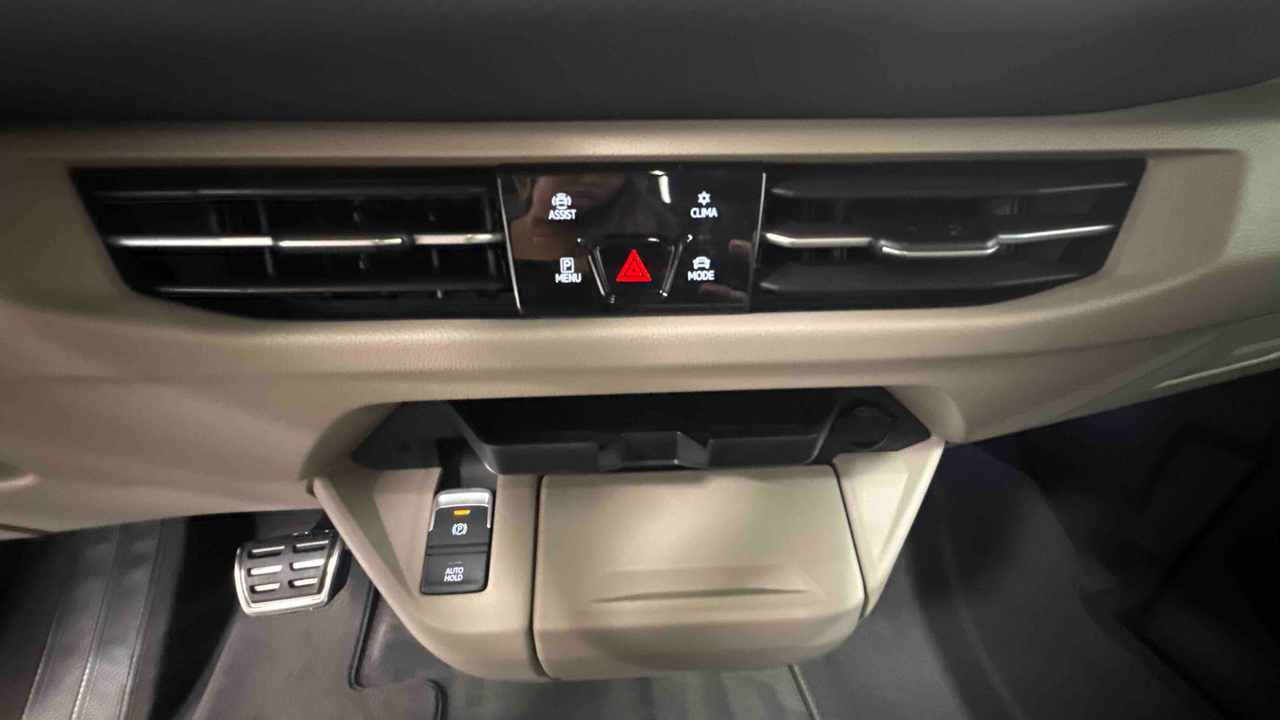 Volkswagen Utilitaires Multivan Long 1.5 eHybrid 245 4Motion DSG6 — photo 19