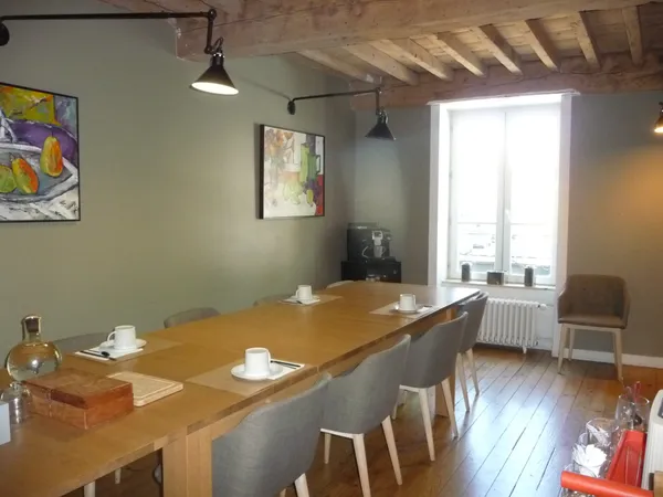 MONTBRISON HYPER-CENTRE 191 m2 TRIPLEX CINQ CHAMBRES