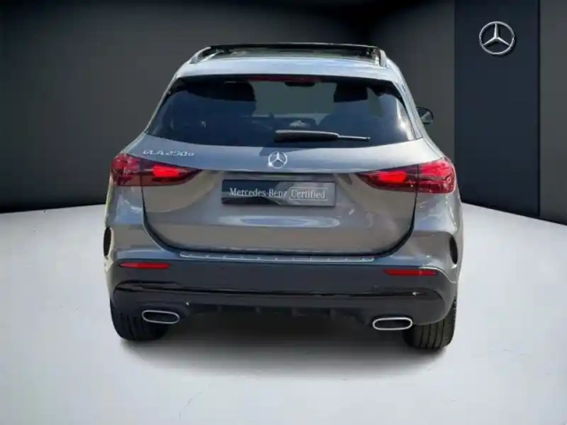 Mercedes Gla 250 e hybrid eq amg line — photo 24