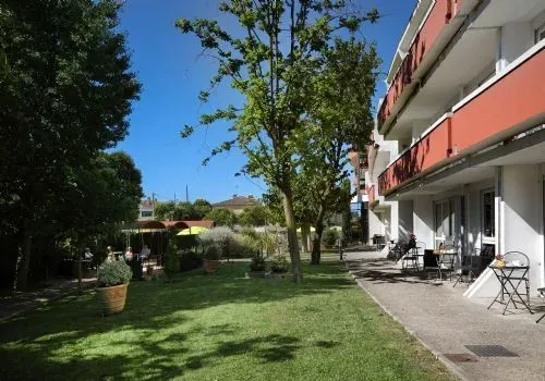 Photo 3