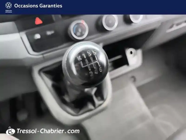 Volkswagen Crafter van 30 l3h3 2.0 tdi 140 ch business — photo 24