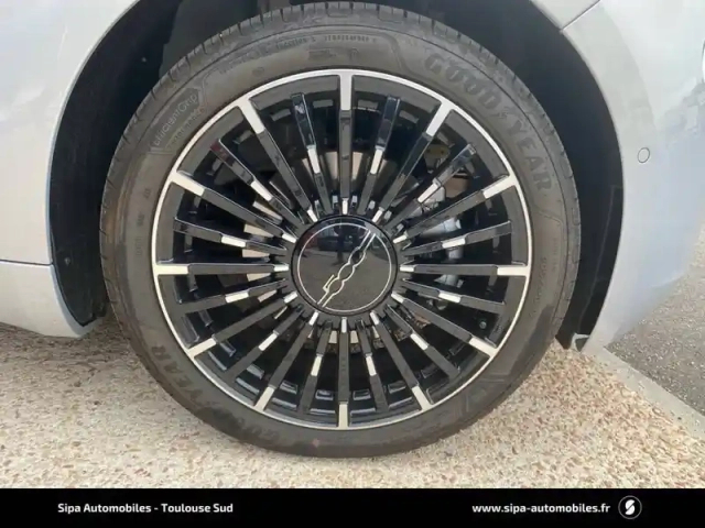 Fiat 500 e 118 ch la prima — photo 30