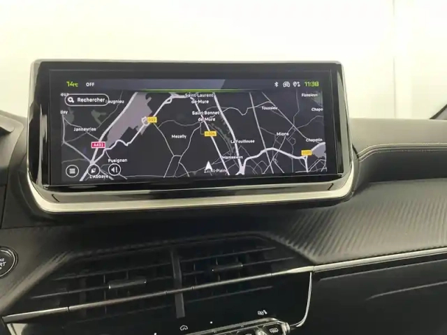 Peugeot 208 puretech 100 s&amp;s bvm6 — photo 20