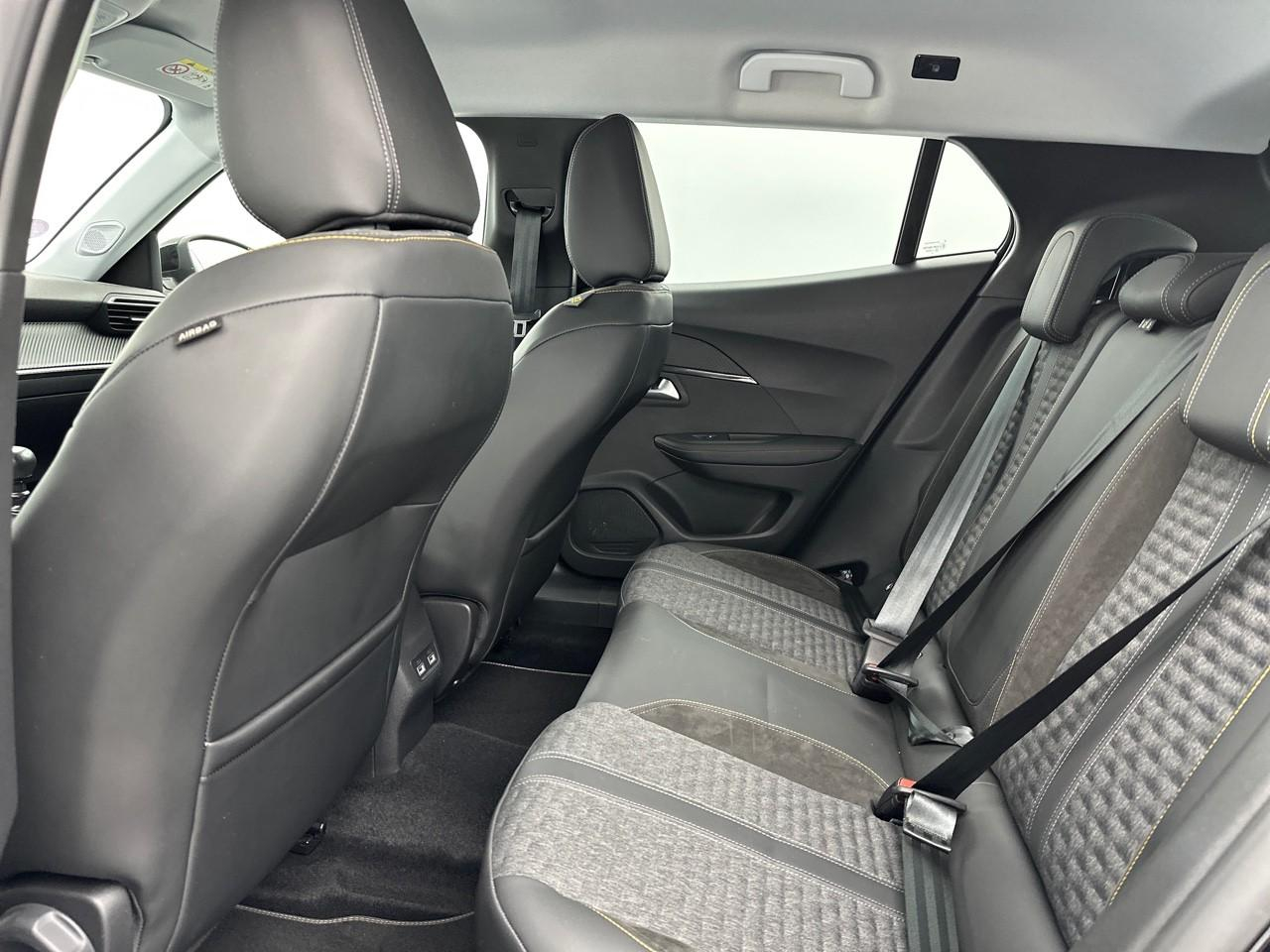 Peugeot 2008 puretech 130 s&s bvm6 roadtrip — photo 12