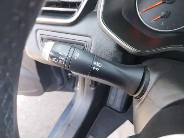 Renault Clio tce 100 — photo 18