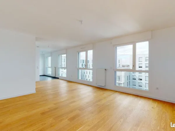 Duplex 5 pièces 100 m²