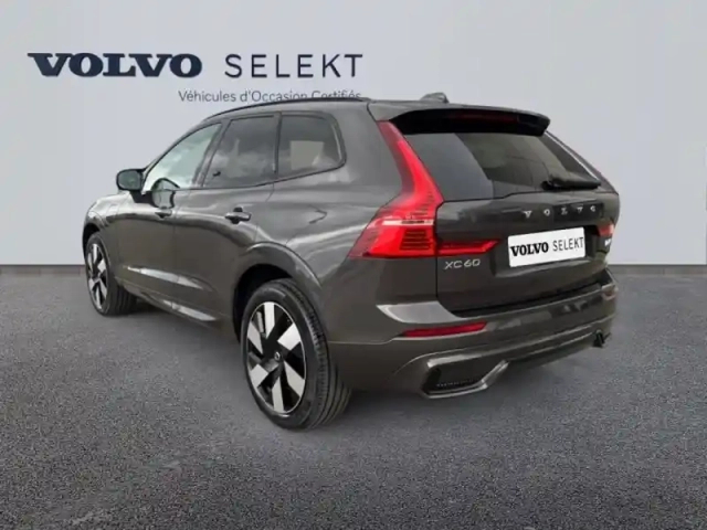 Volvo Xc60 t6 hybride rechargeable 253 + 145ch ultra style dark geartronic 8 awd — photo 3