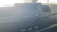 Renault Master F3500 L2H2 2.3 Blue dCi 135ch Confort Euro6 — photo 18