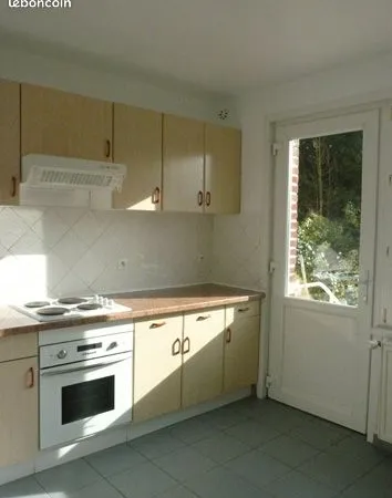 Loue maison Loos 4 chambres avec jardin