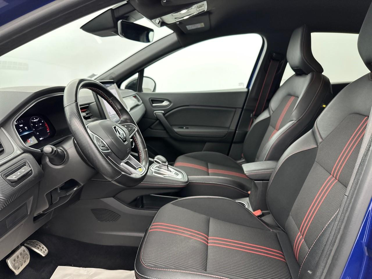 Renault Captur tce 160 edc - 21b r.s. line — photo 9