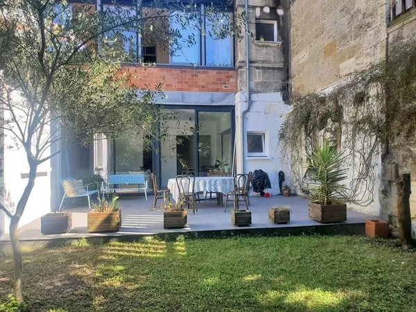 Appartement de 77m2 à louer sur Bordeaux