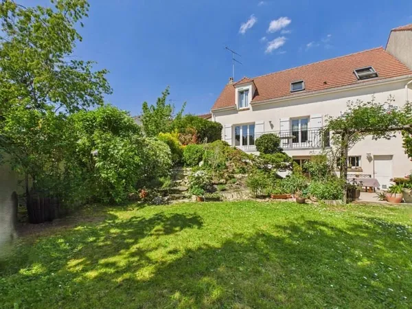 Maison 7 pièces 150 m²