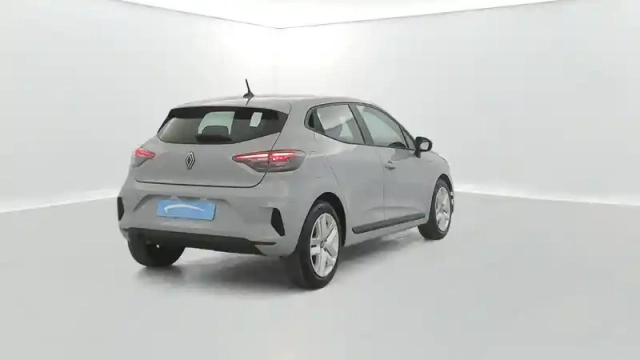 Renault Clio tce 90 — photo 14