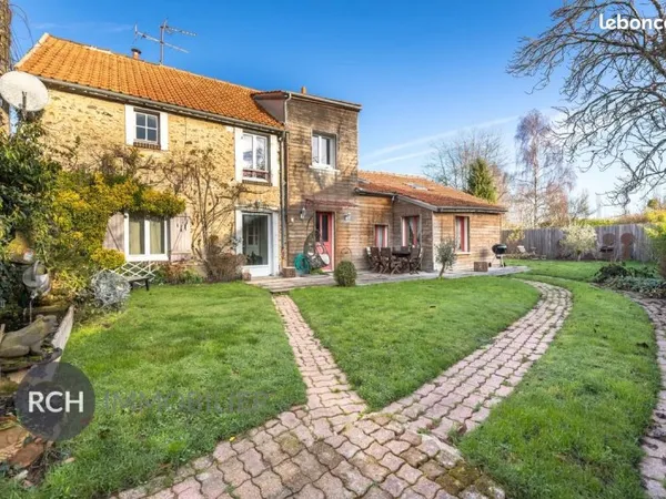 Maison 5 pièces 130 m²