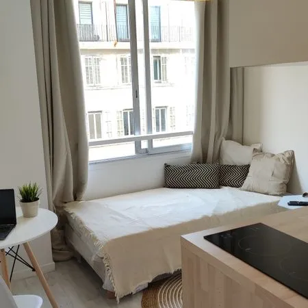 🏙️ Studio meublé refait à neuf - Place Castellane, hypercentre Marseille
