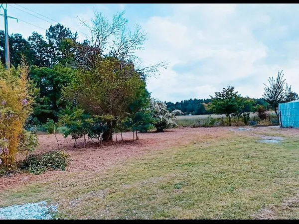 TERRAIN CONSTRUCTIBLE 663 m² - VIABILISÉ - 180 000