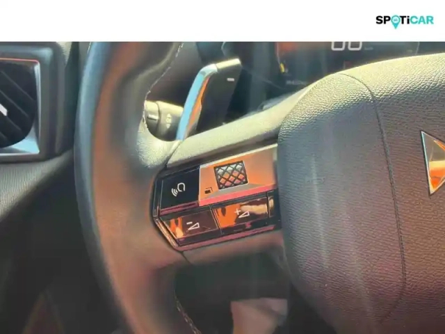 Ds Ds 3 crossback bluehdi 130ch grand chic automatique 98g — photo 14