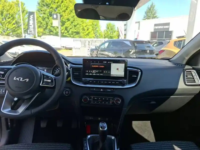 Kia Ceed sw 1.5 t-gdi 140 ch bvm6 — photo 11
