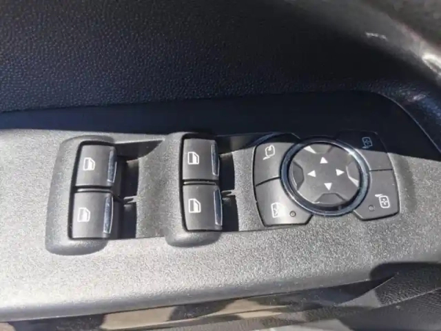 Ford Ecosport 1.0 ecoboost 125ch active 6cv — photo 4