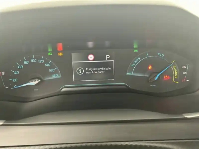Peugeot 208 electrique 50 kwh 136ch — photo 10