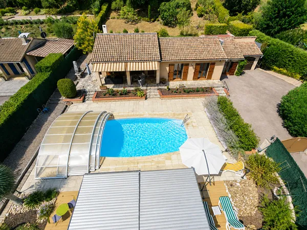EXCLUSIVITÉ A VENDRE Maison Vidauban 4 pièces 130 m2 - Garage- piscine- Studio indépendant 29m2