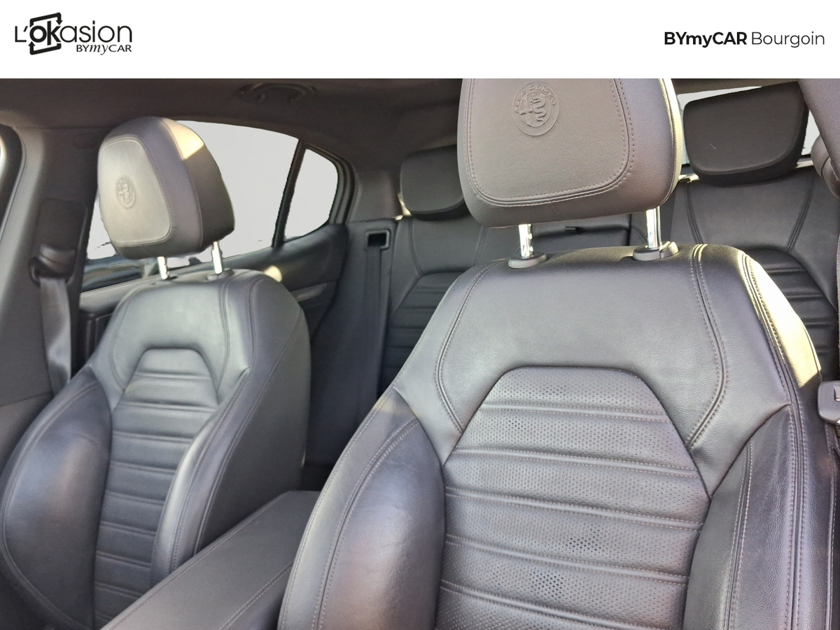 Alfa Romeo Stelvio 2.2 210 ch Q4 AT8 — photo 11