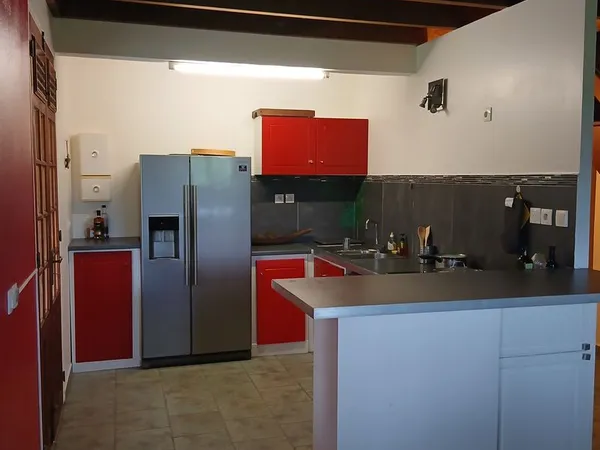 Maison Location Lamentin 5p 120m² 1850€