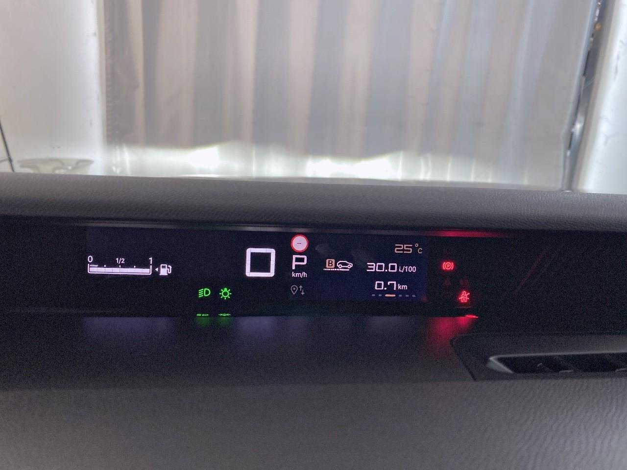 Citroën C3 Aircross hybride 145 ch aut plus — photo 13