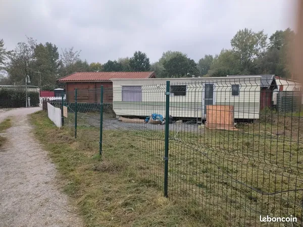 Terrain de loisirs
