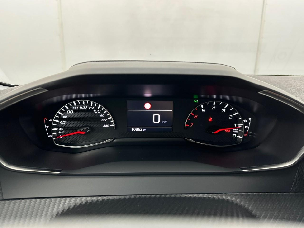 Peugeot 208 puretech 100 s&s bvm6 style — photo 21