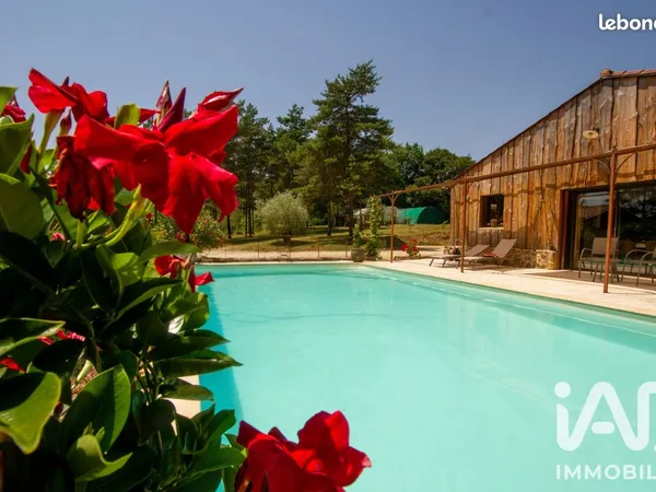 Maison 4 pièces 138 m²