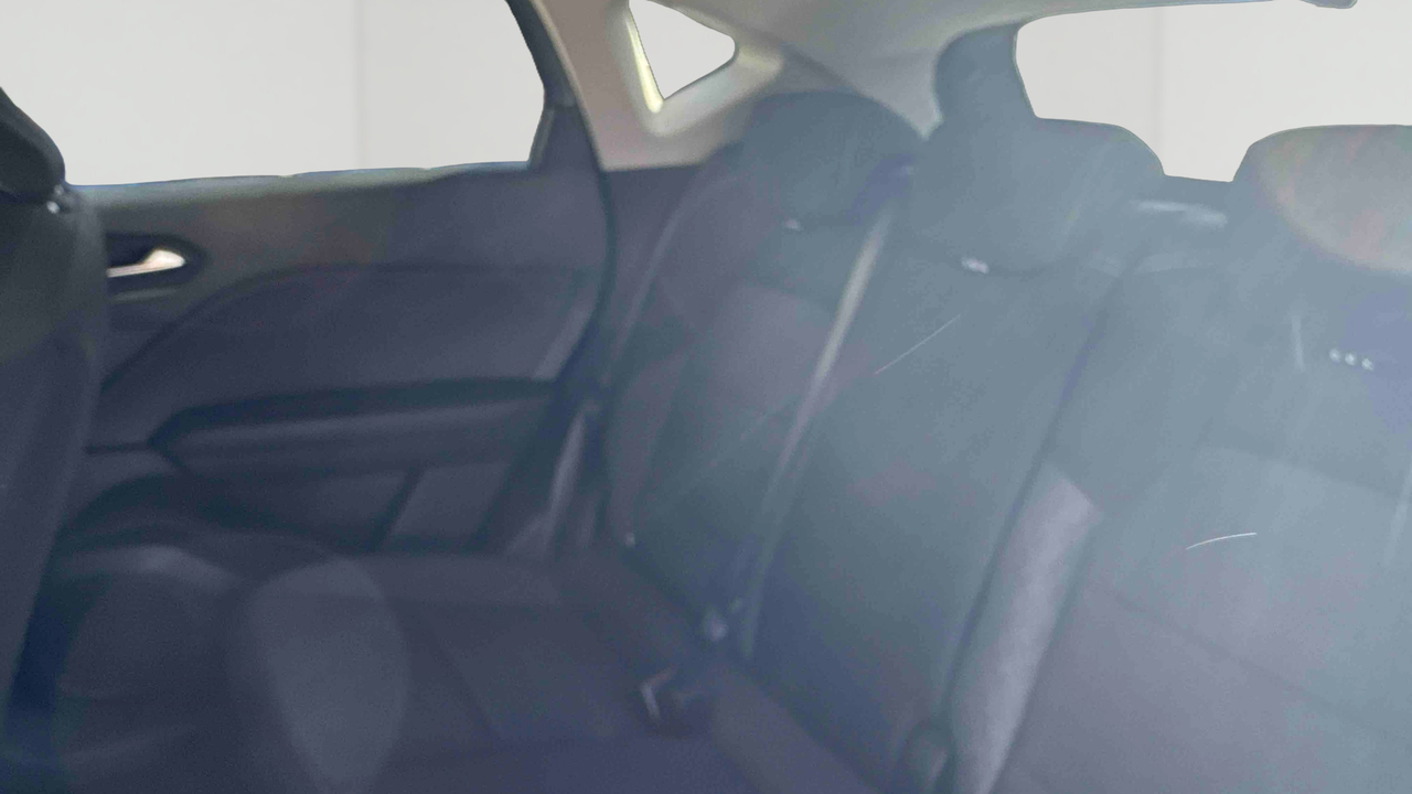 Renault Captur TCe 100 GPL — photo 12