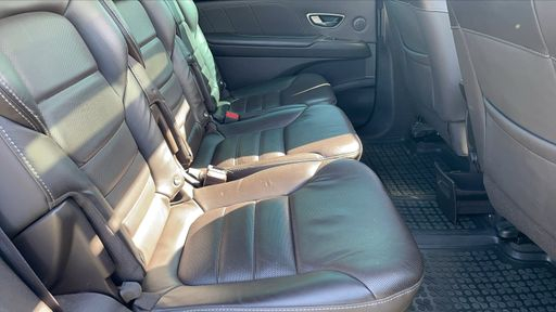 Renault Espace 1.6 dCi 160 EDC6 - Initiale Paris – 2016 – 112985 km – Diesel – Boîte Automatique — photo 40