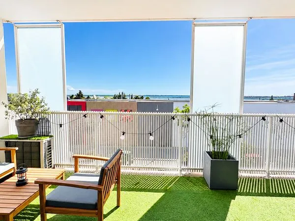 T2 43,10m² + Terrasse 17,13m² - Vue étangs - Parking - Clim - Frontignan