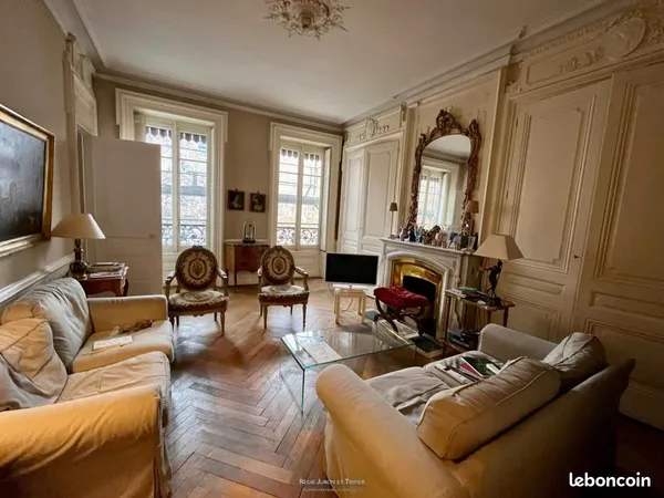 Appartement 4 pièces 122 m²