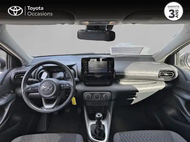 Toyota Yaris 70 vvt-i design 5p my22 — photo 8