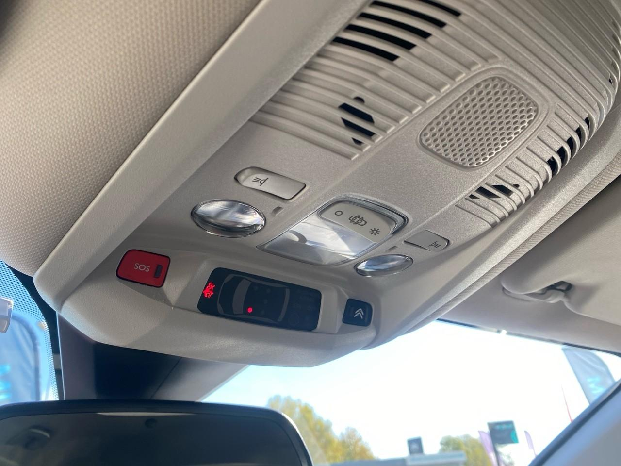 Citroën C5 Aircross bluehdi 130ch s&s shine eat8 e6.d — photo 19