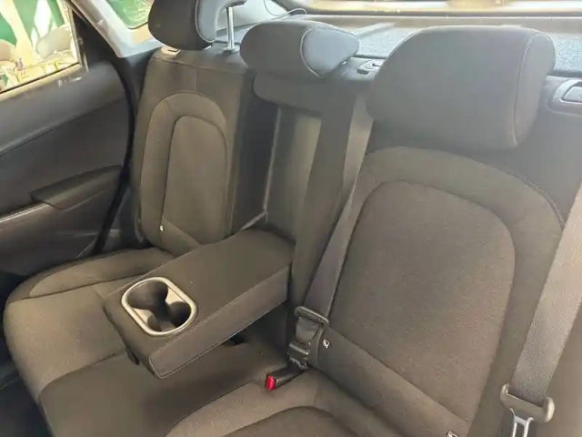 Hyundai Kona electrique 64 kwh - 204 ch — photo 27