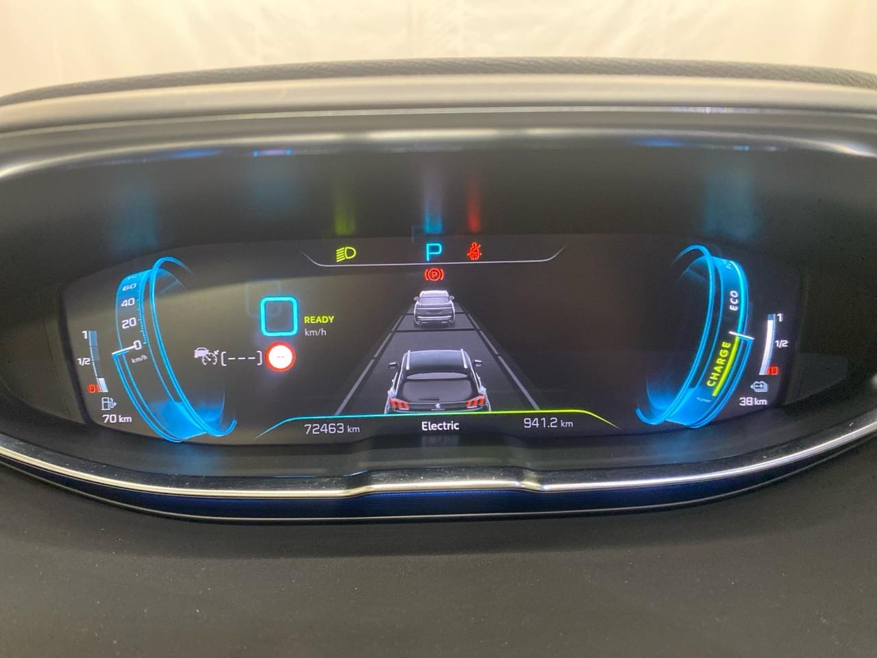 Peugeot 3008 hybrid 225 e-eat8 allure pack — photo 17