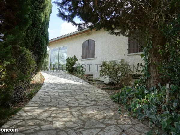 Grande maison type 7 proche de Toulouse