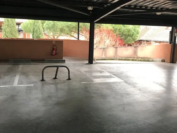 Parking à louer rue des Saules Toulouse 31400