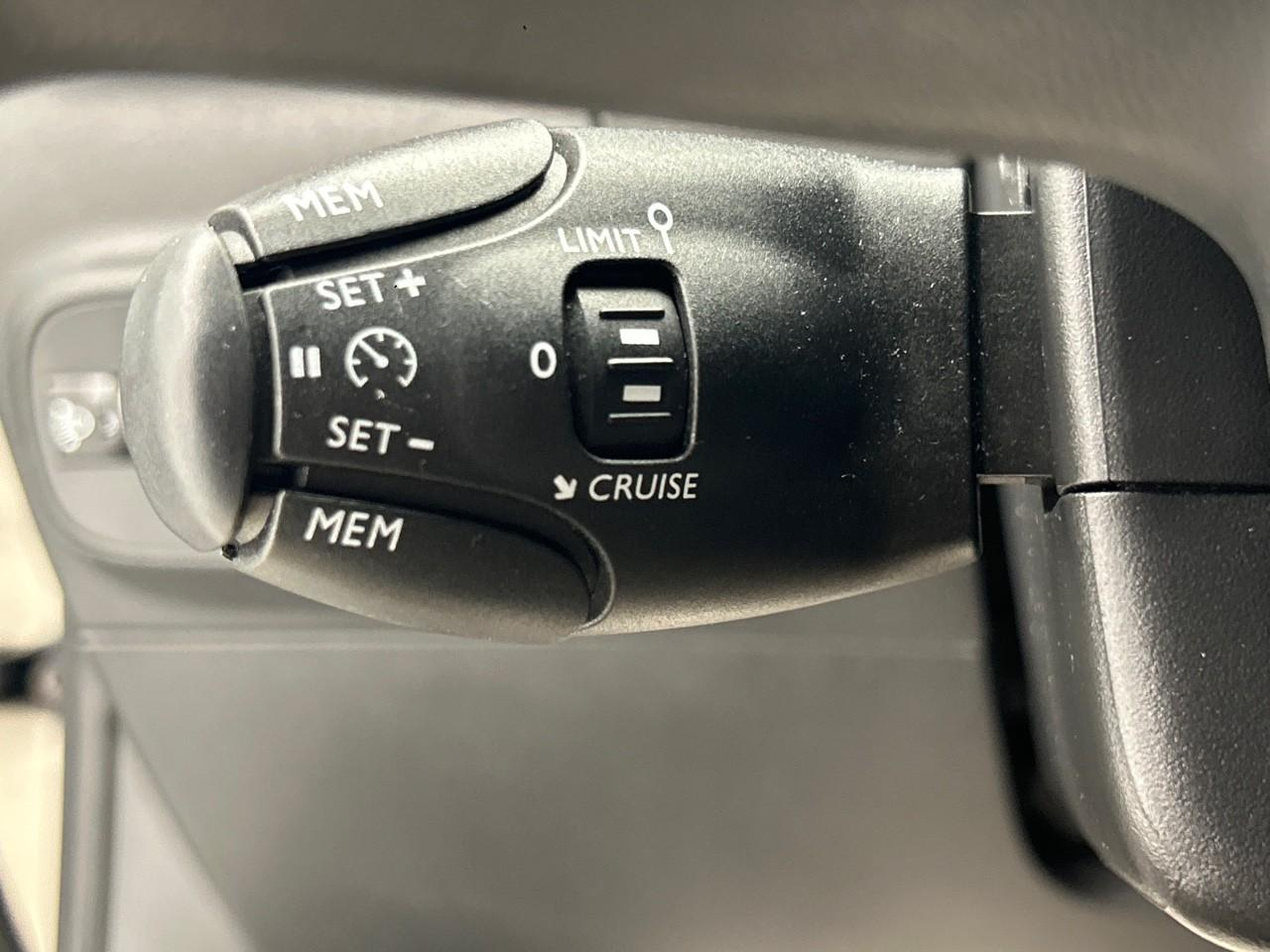 Citroën C3 puretech 110 s&s eat6 shine — photo 20