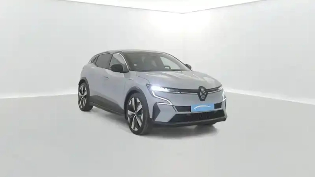 Renault Megane e-tech ev60 220 ch optimum charge — photo 34