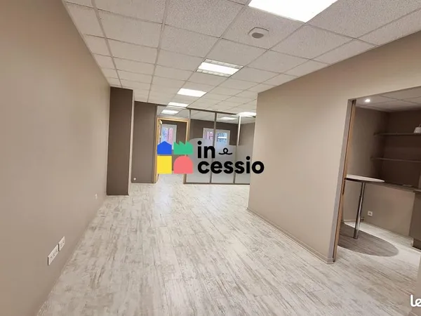 Bureaux 58 m²