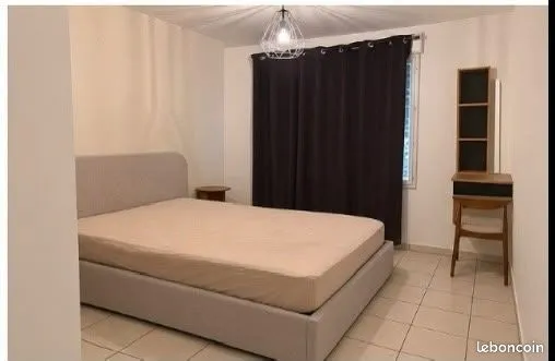 Colocation 1 chambre disponible
