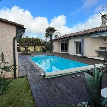 Maison 7 pièces 192 m²