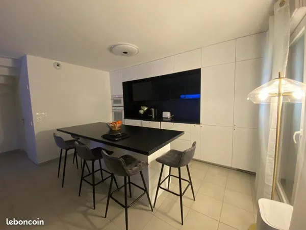 Maison mitoyenne 3 chambres Chasse sur Rhône