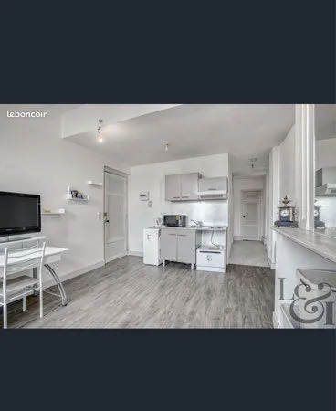 Location T2 village le temple sur lot