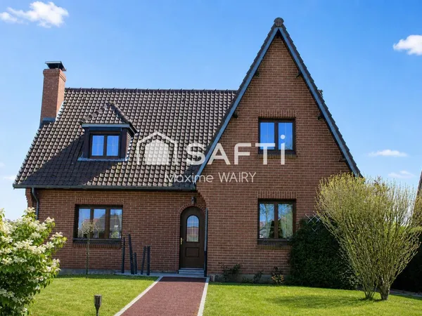 Maison semi plain-pied de 4 chambres - Magnifique jardin et grand garage