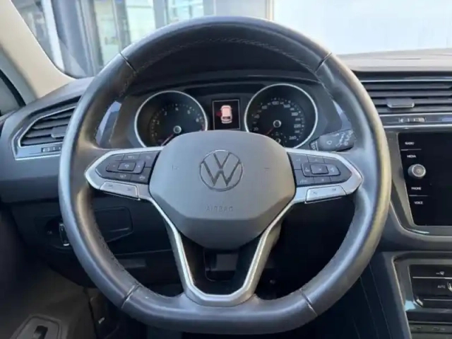 Volkswagen Tiguan 1.5 tsi 150ch life business dsg7 — photo 12